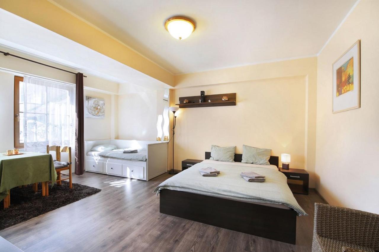 Lanovka Apartment ยาคีมอฟ ภายนอก รูปภาพ