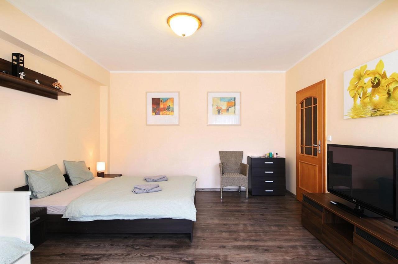 Lanovka Apartment ยาคีมอฟ ภายนอก รูปภาพ