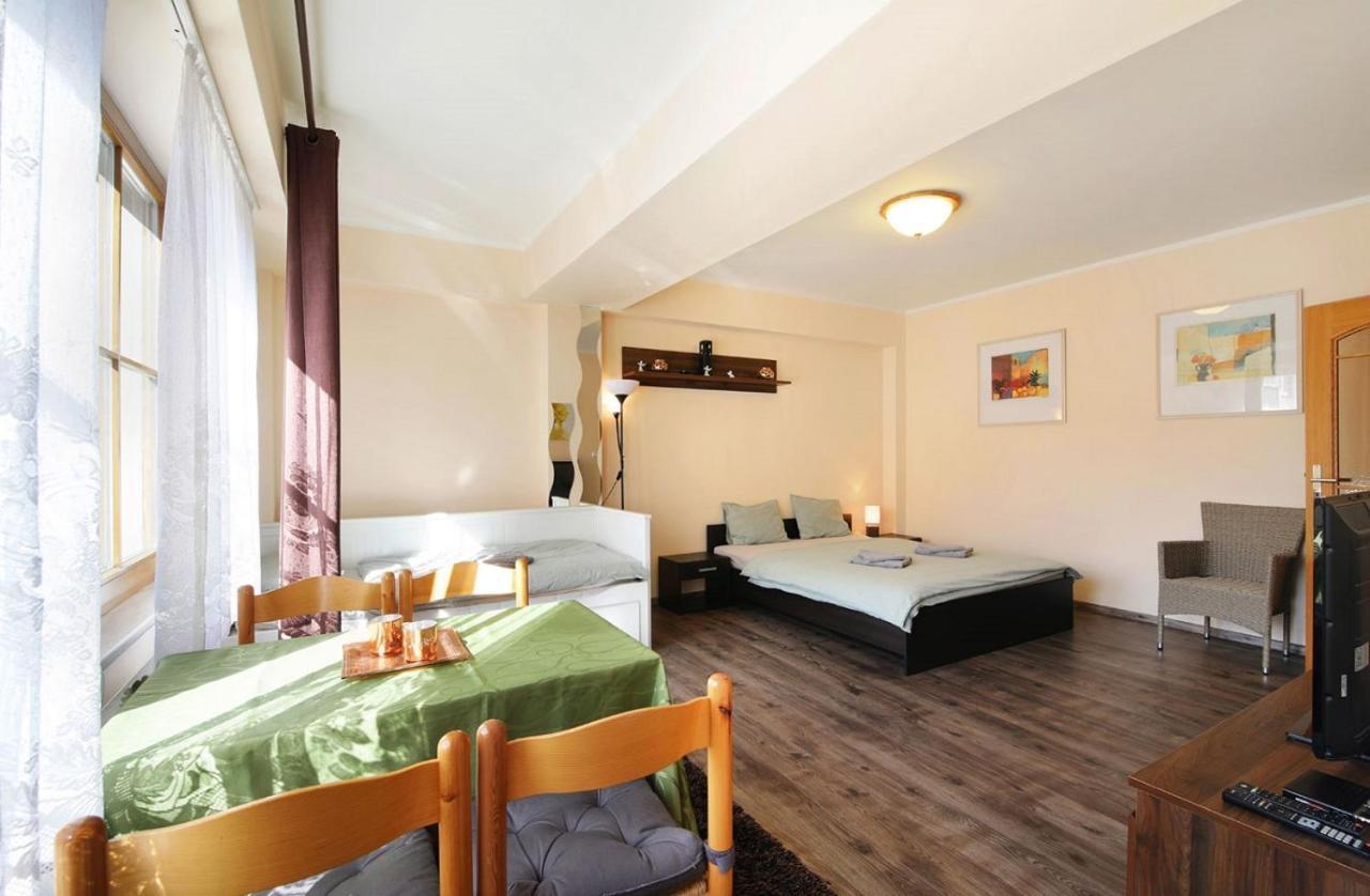 Lanovka Apartment ยาคีมอฟ ภายนอก รูปภาพ